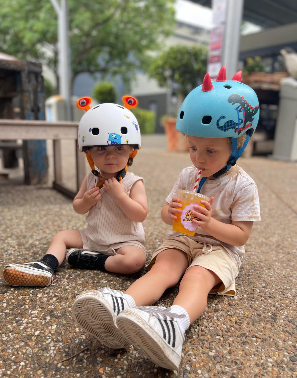 Shops childrens helmets australia